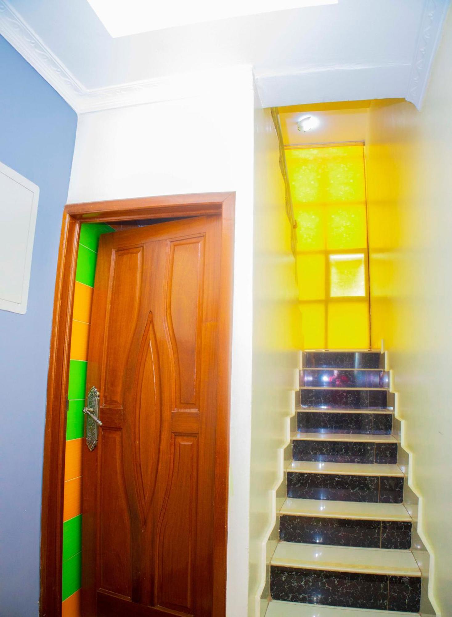 The Vibrant Lodge Gacuriro Kigali Eksteriør billede