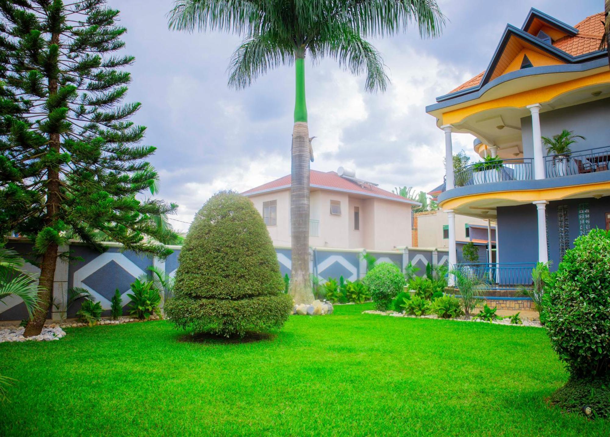 The Vibrant Lodge Gacuriro Kigali Eksteriør billede